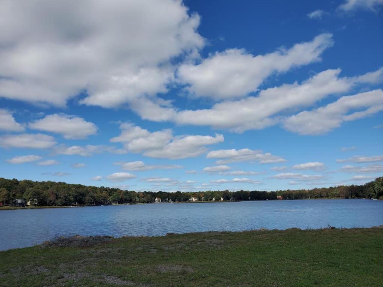 4br Poconos Escape W Hot Tub, Game - Ps5 Holiday home Tobyhanna