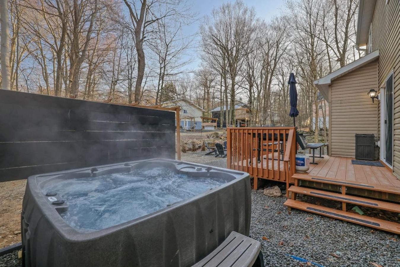 4br Poconos Escape W Hot Tub, Game - Ps5 Tobyhanna